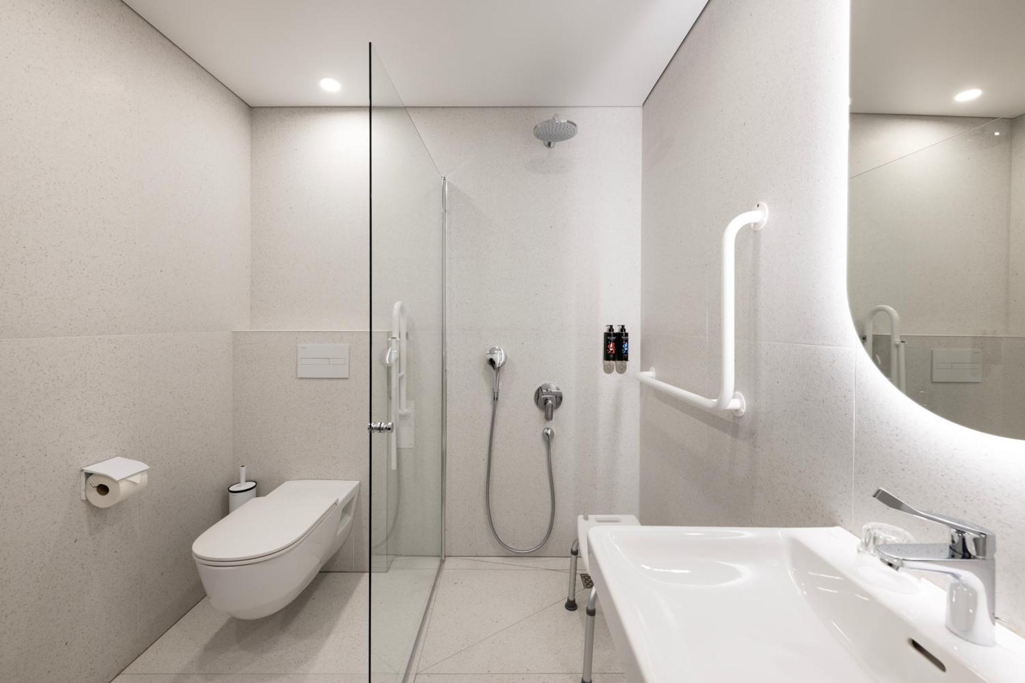 Taurage Hotel ภายนอก รูปภาพ
