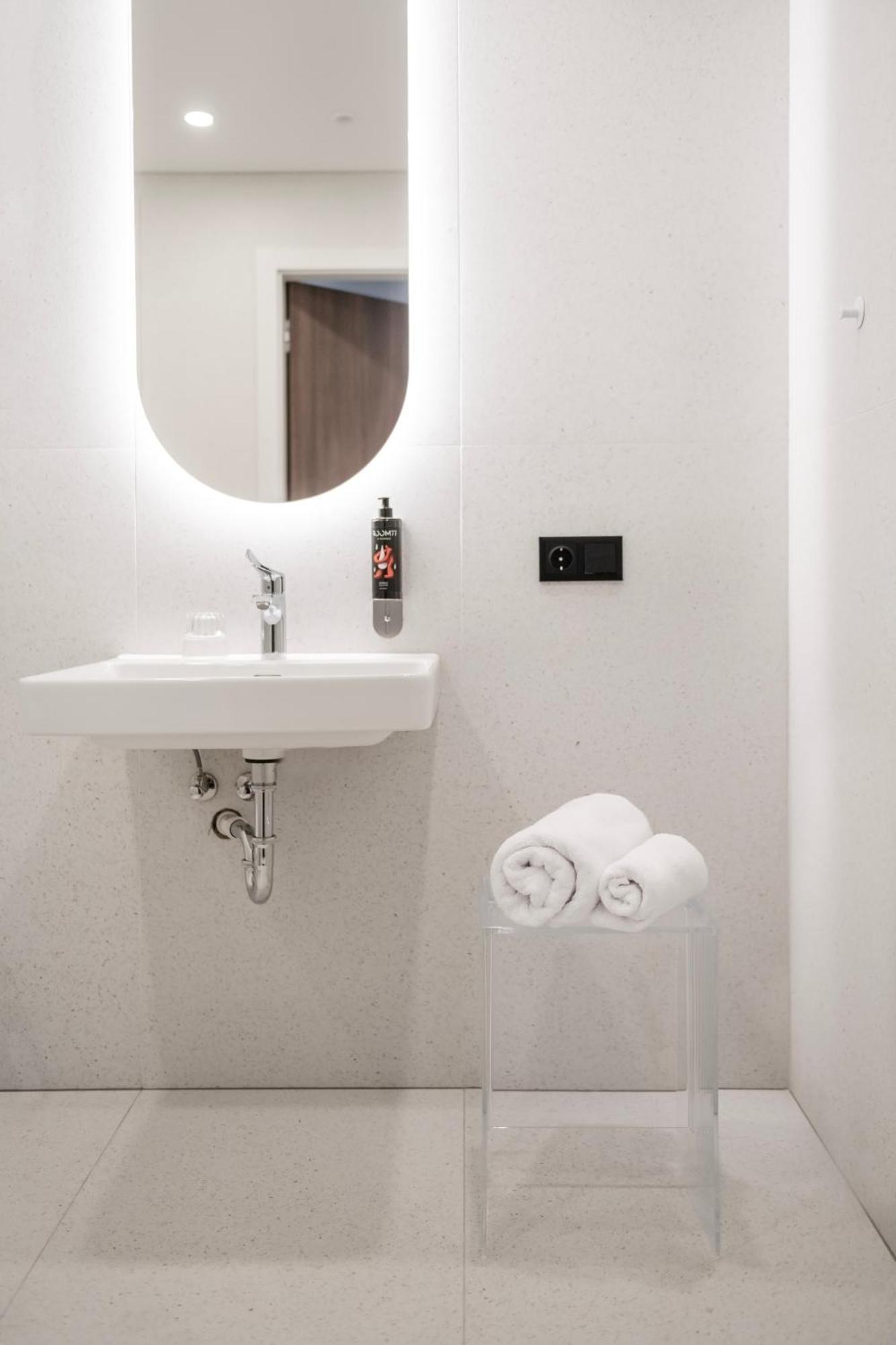 Taurage Hotel ภายนอก รูปภาพ