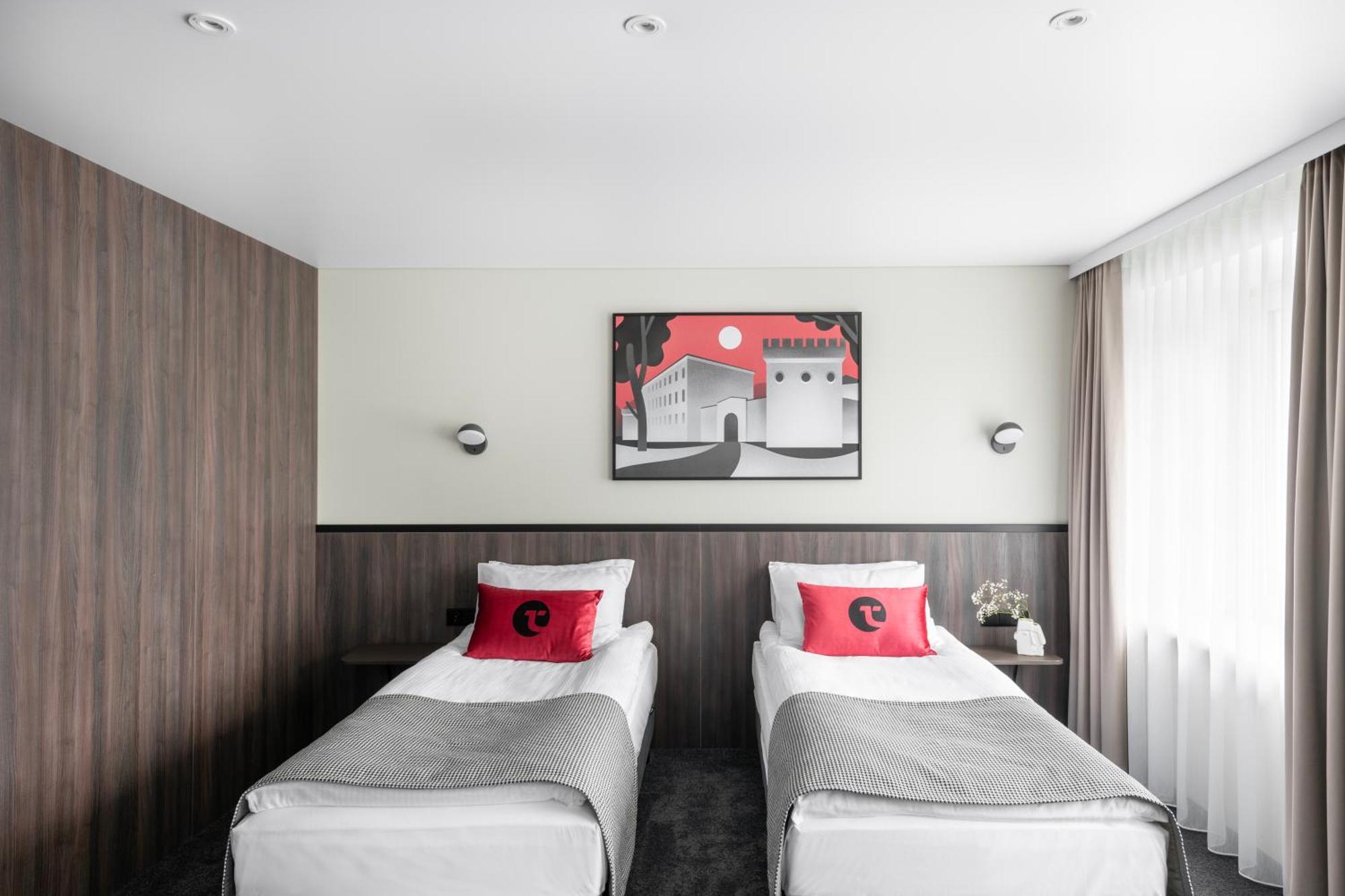 Taurage Hotel ภายนอก รูปภาพ