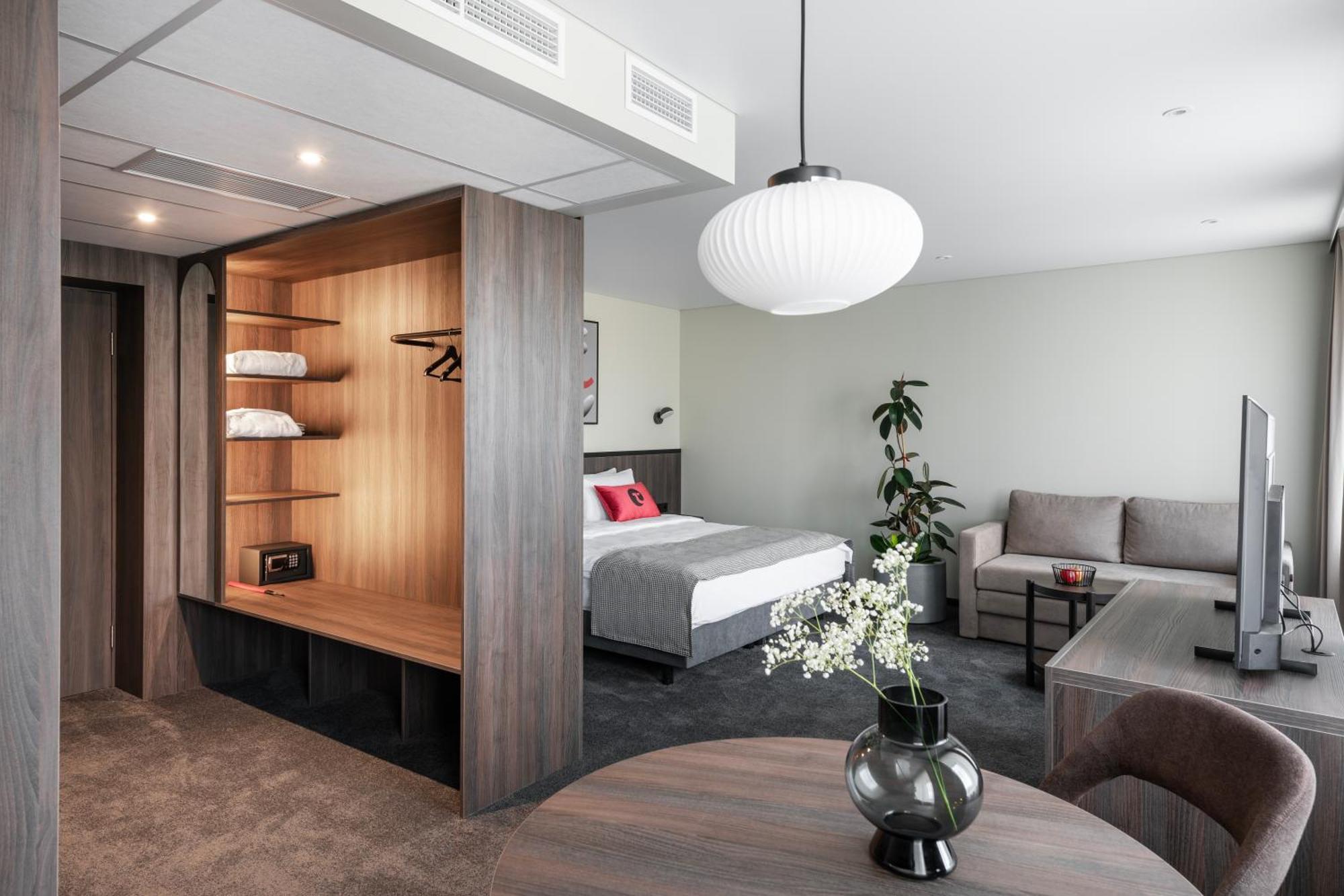 Taurage Hotel ภายนอก รูปภาพ